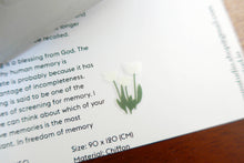 example use of white flower sticker from the flower sticker sheet Suatelier (#1124)