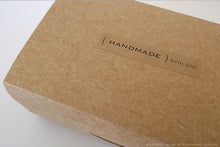 kraft handmade with love labels example usage on a kraft box